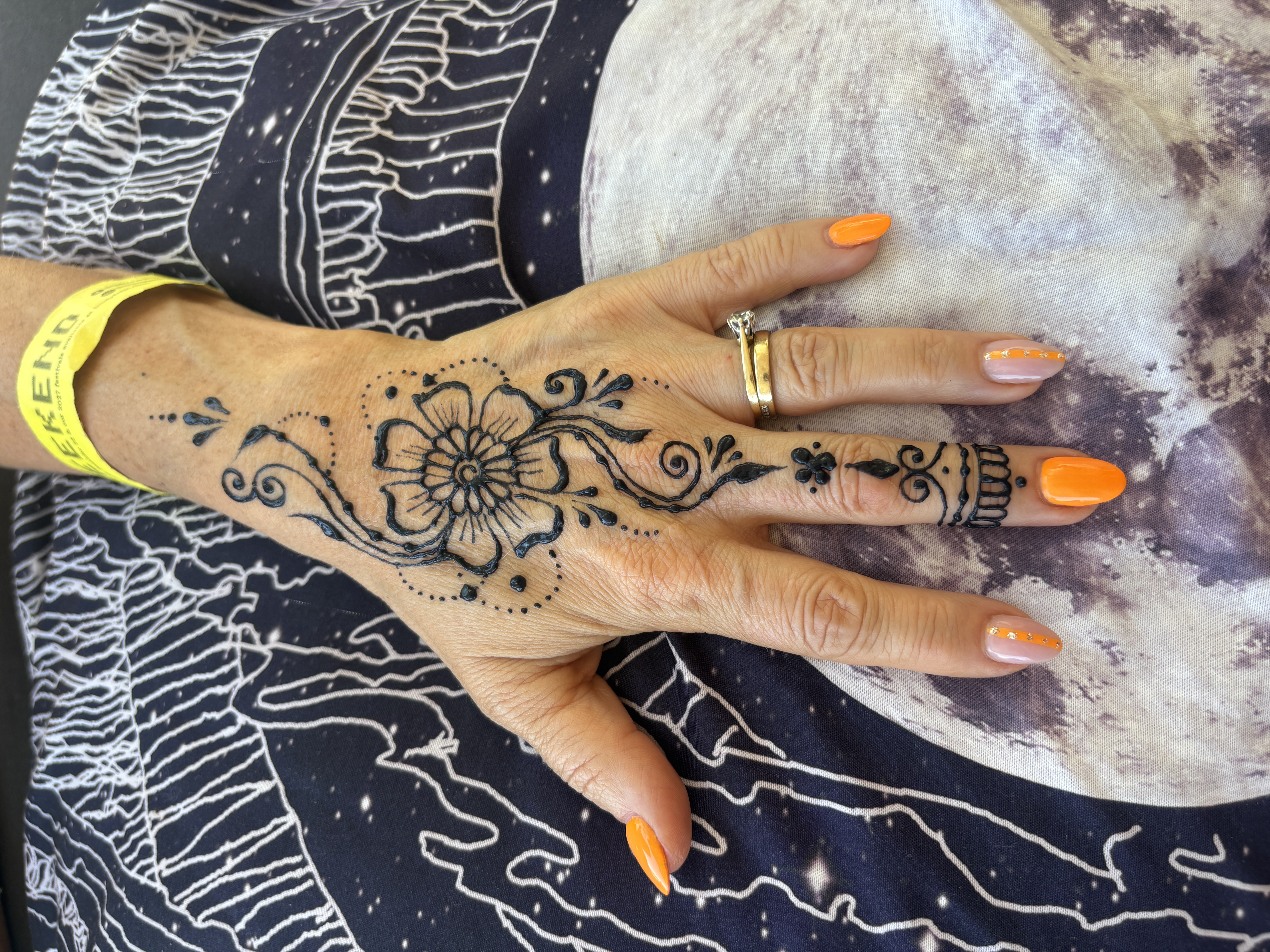Design by Lena Henna Art